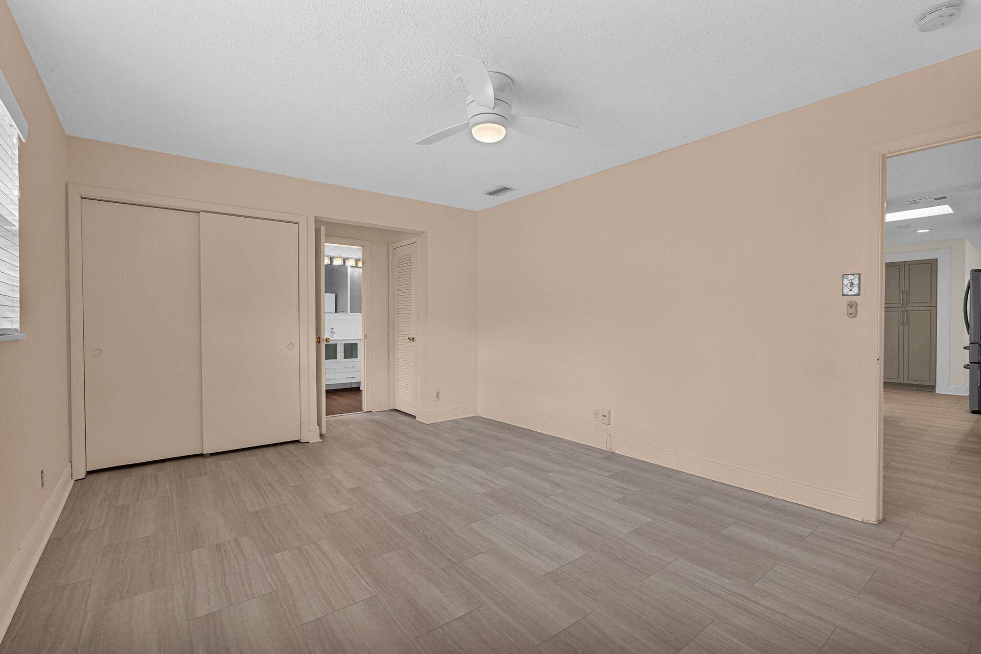 1050 NW 73RD Terrace, Margate, FL 33063 Primary Bedroom