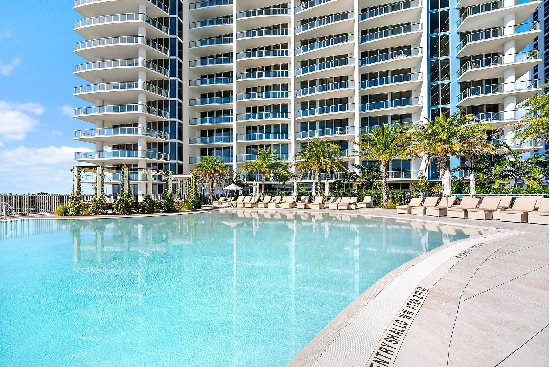 220 Lake Shore Drive, #1802, Lake Park, FL 33403 Community Pool