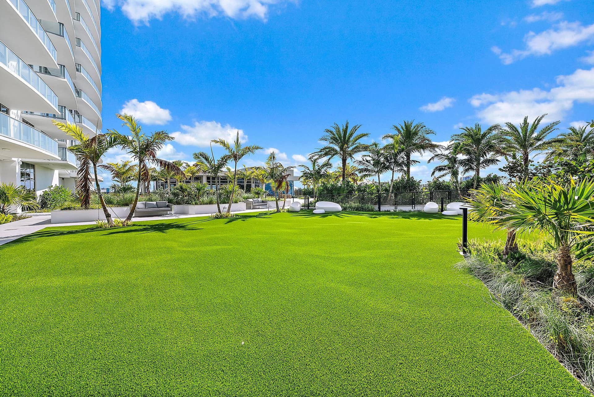 220 Lake Shore Drive, #1802, Lake Park, FL 33403 Outdoor Amenities