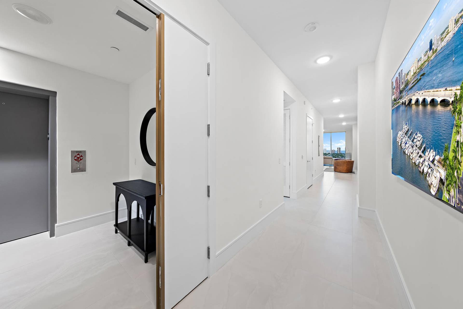 220 Lake Shore Drive, #1802, Lake Park, FL 33403 Foyer