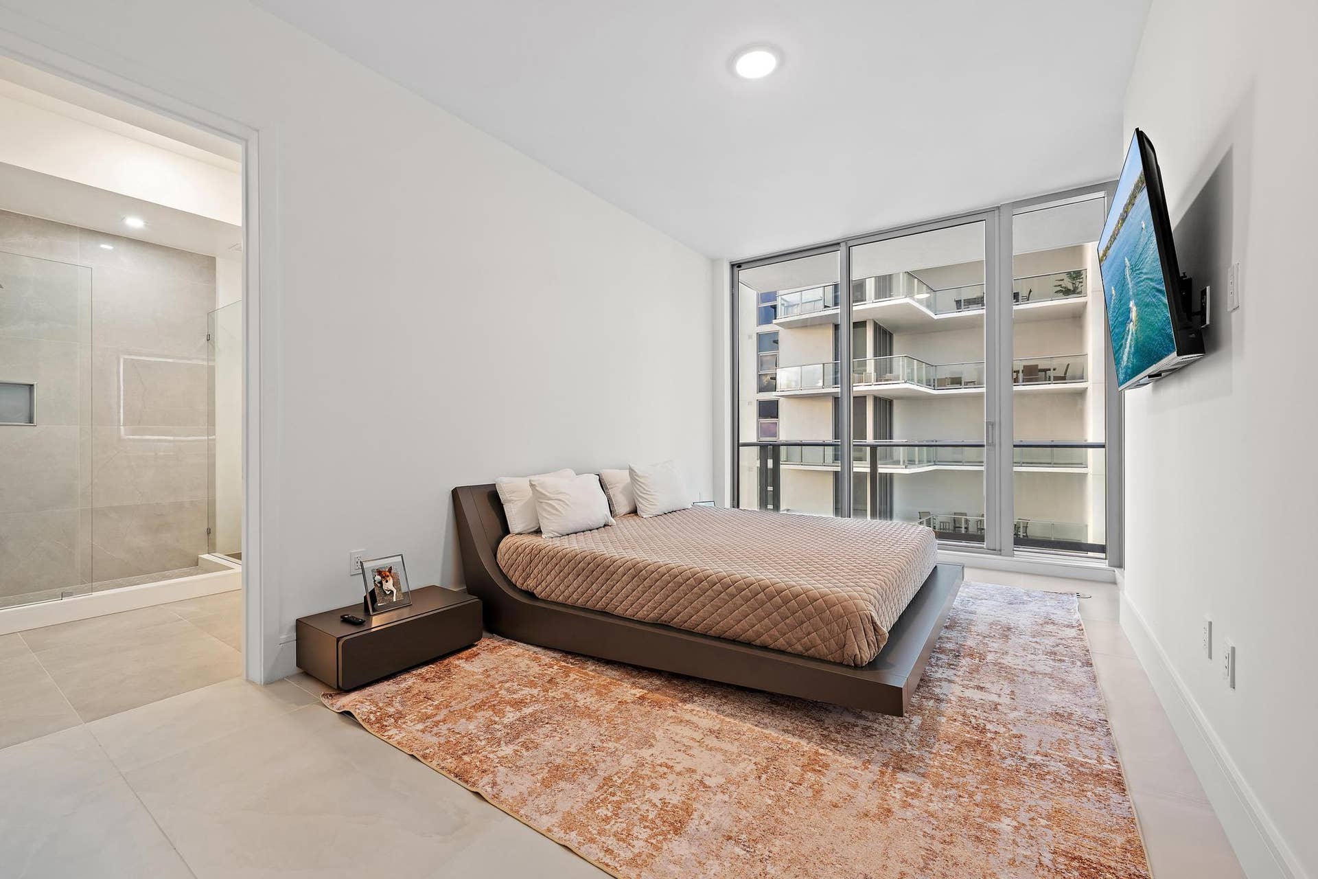 220 Lake Shore Drive, #1802, Lake Park, FL 33403 Primary Suite