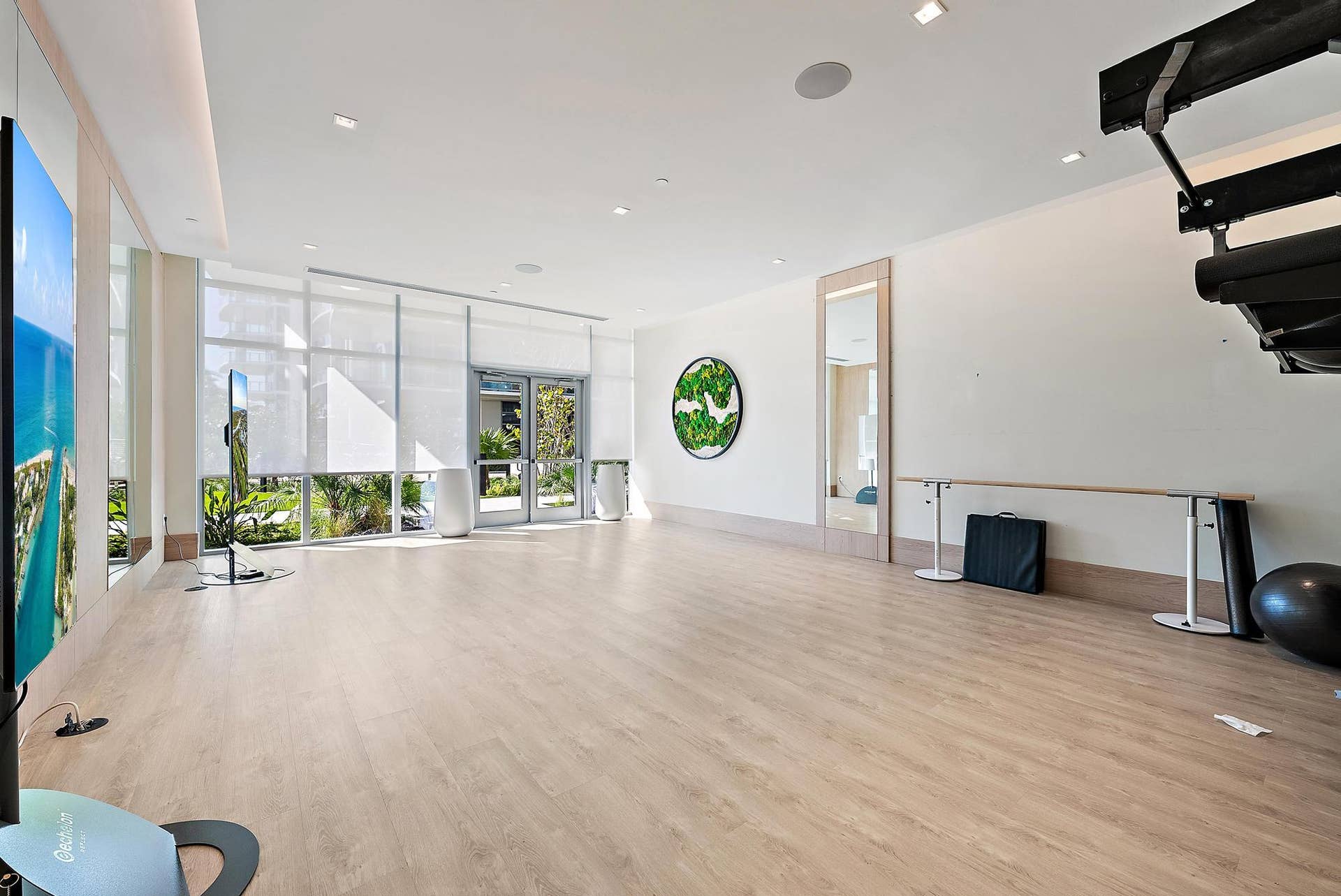 220 Lake Shore Drive, #1802, Lake Park, FL 33403 Exercise Room