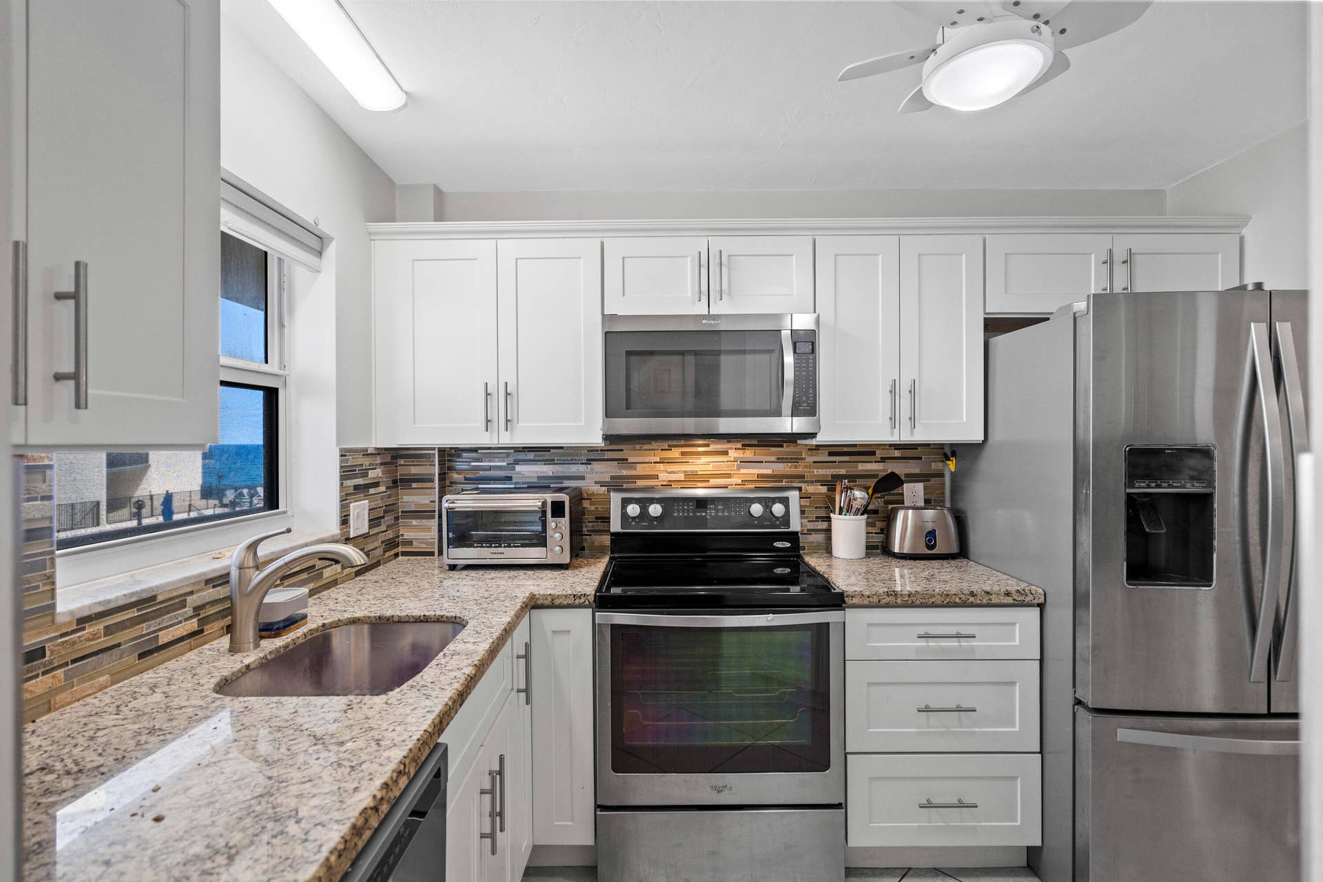 1161 HILLSBORO MILE, #305, Hillsboro Beach, FL 33062 KITCHEN