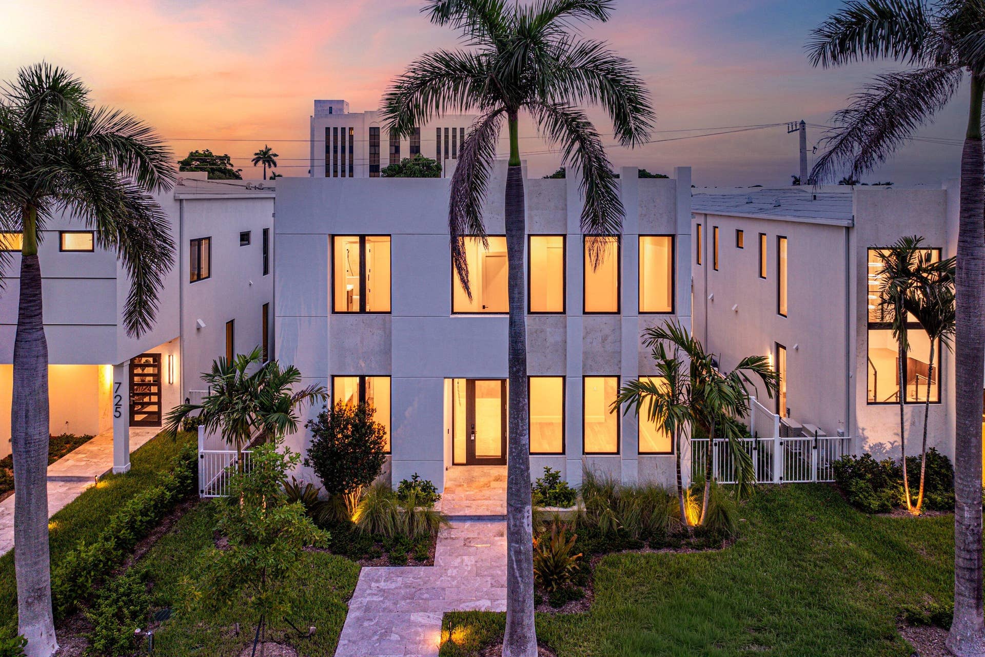731 SE 4th Avenue, Delray Beach, FL 33483 021-731Southeast4thAvenue-DelrayBeach-FL