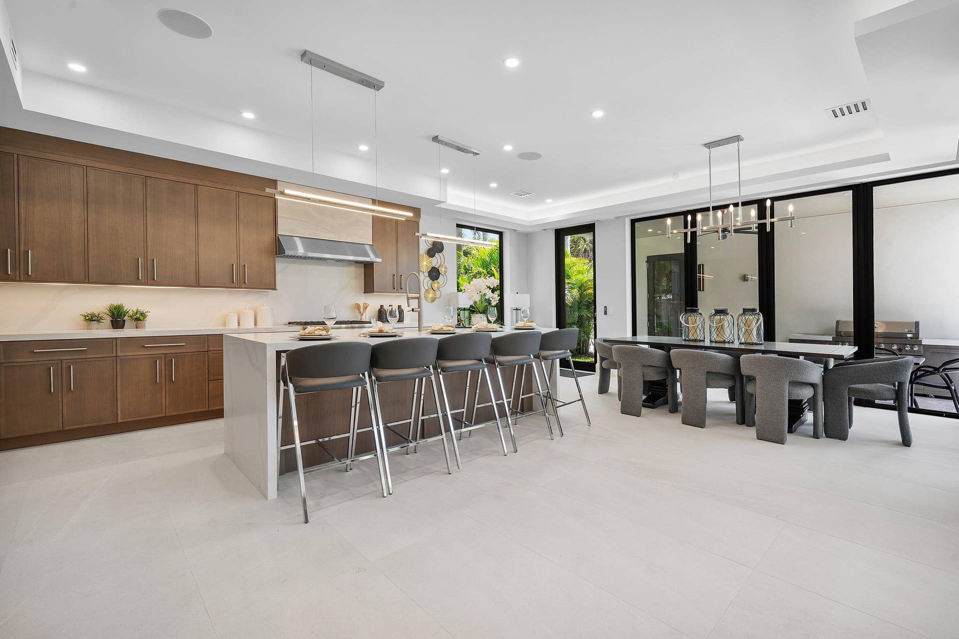 731 SE 4th Avenue, Delray Beach, FL 33483 010-725Southeast4thAvenue-DelrayBeach-FL