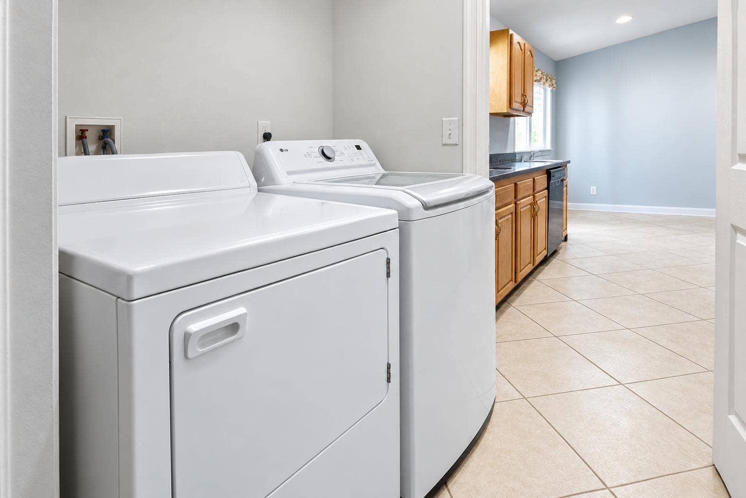 16873 62ND Road N, The Acreage, FL 33470 010-065-Laundryroom-1500x1000