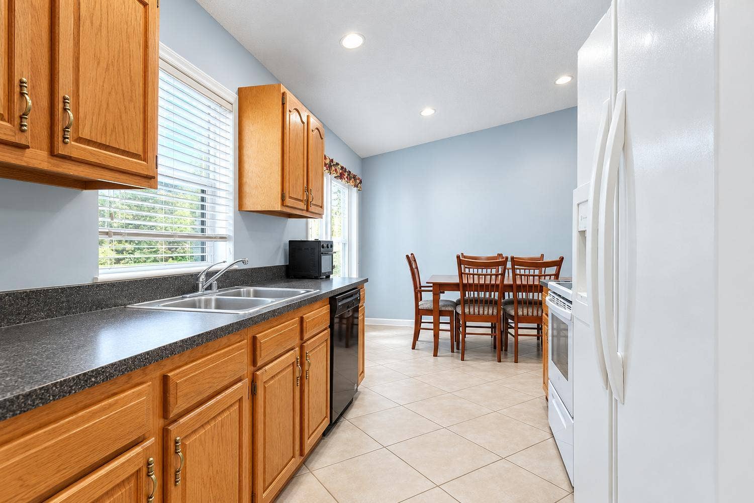 16873 62ND Road N, The Acreage, FL 33470 009-057-Kitchen3-1500x1000