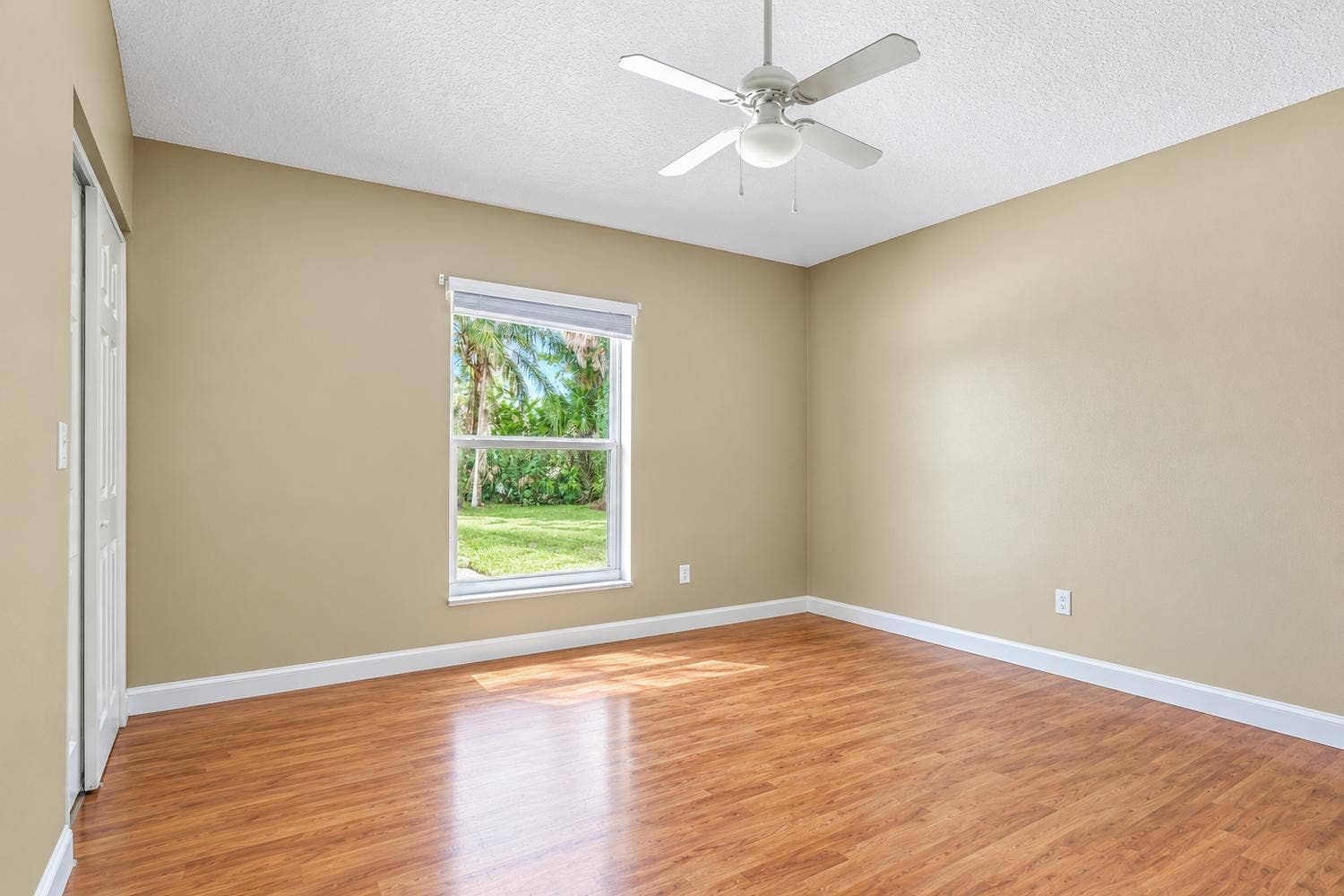 16873 62ND Road N, The Acreage, FL 33470 014-054-Bedroom3-1500x1000