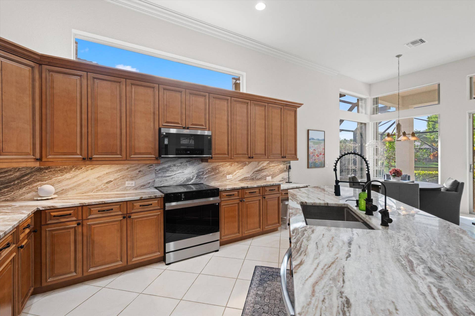 4017 Manchester Lake Drive, Lake Worth, FL 33449 Kitchen