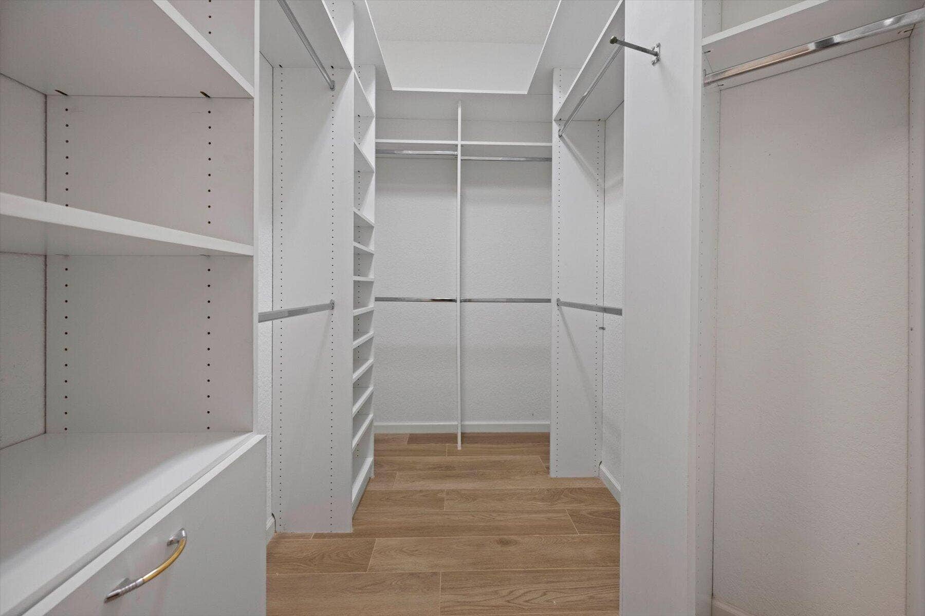 4017 Manchester Lake Drive, Lake Worth, FL 33449 Built in Closet Cabinets