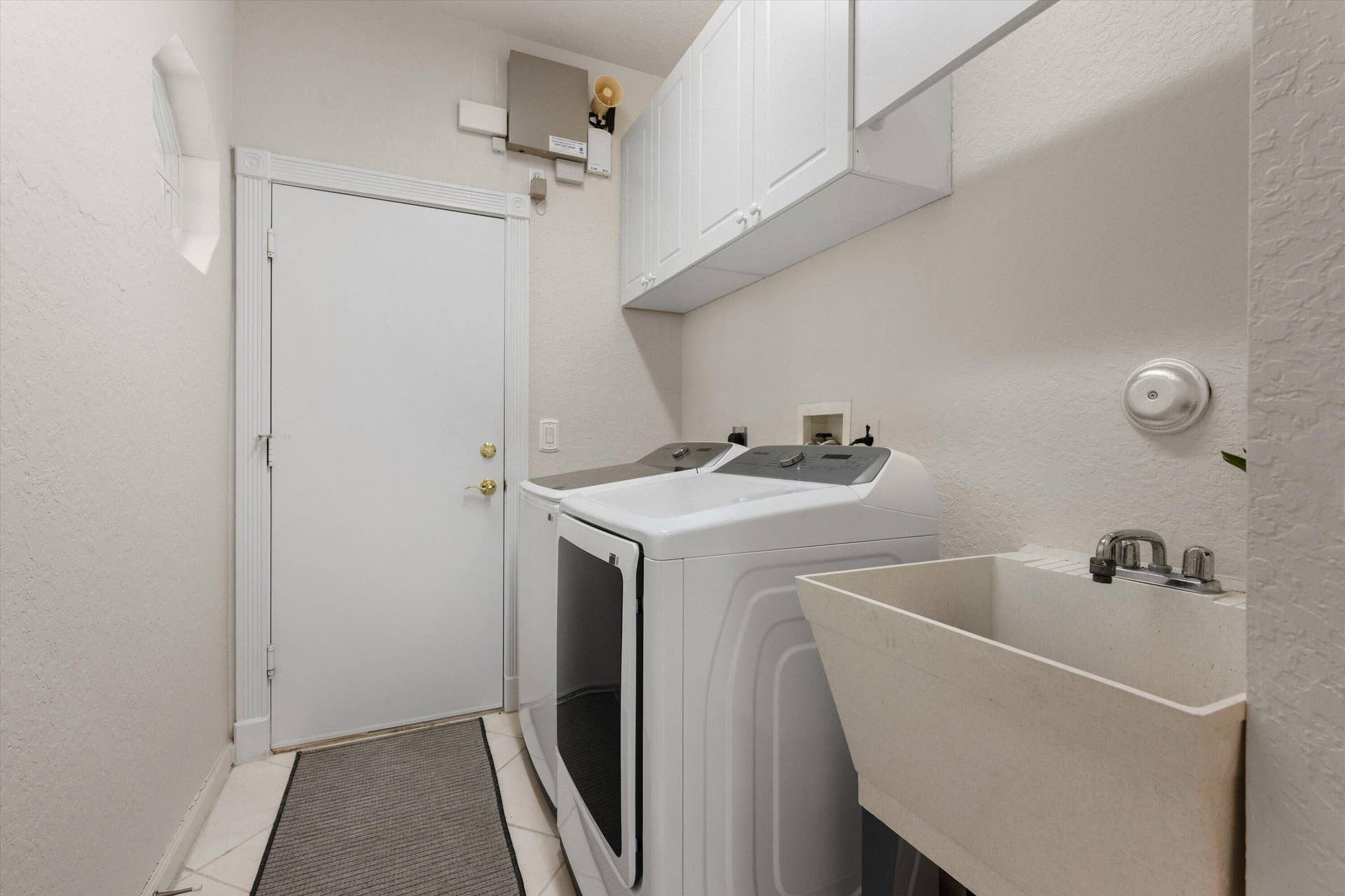 4017 Manchester Lake Drive, Lake Worth, FL 33449 Laundry Area
