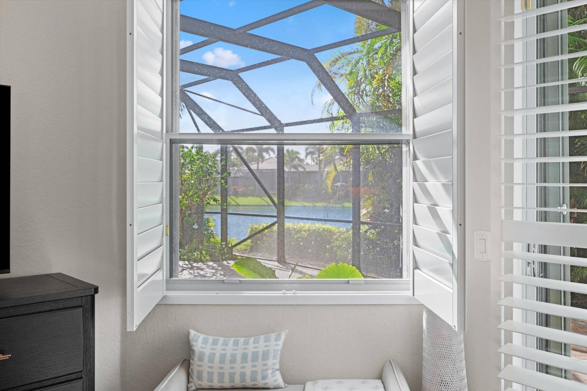 4017 Manchester Lake Drive, Lake Worth, FL 33449 Primary Bedroom View