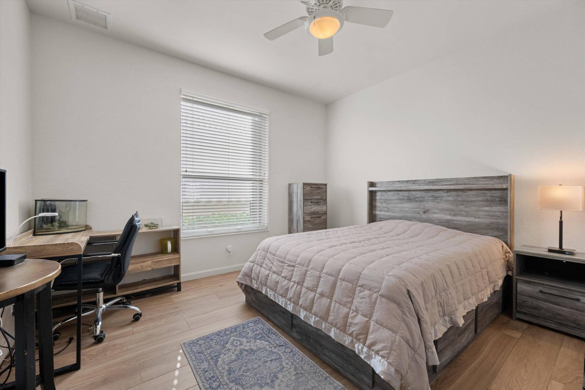 4017 Manchester Lake Drive, Lake Worth, FL 33449 Guest Bedroom 2
