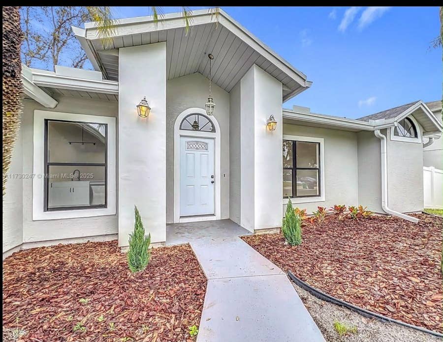 Property photo for 521 SW RABBIT Avenue, Port St Lucie, FL