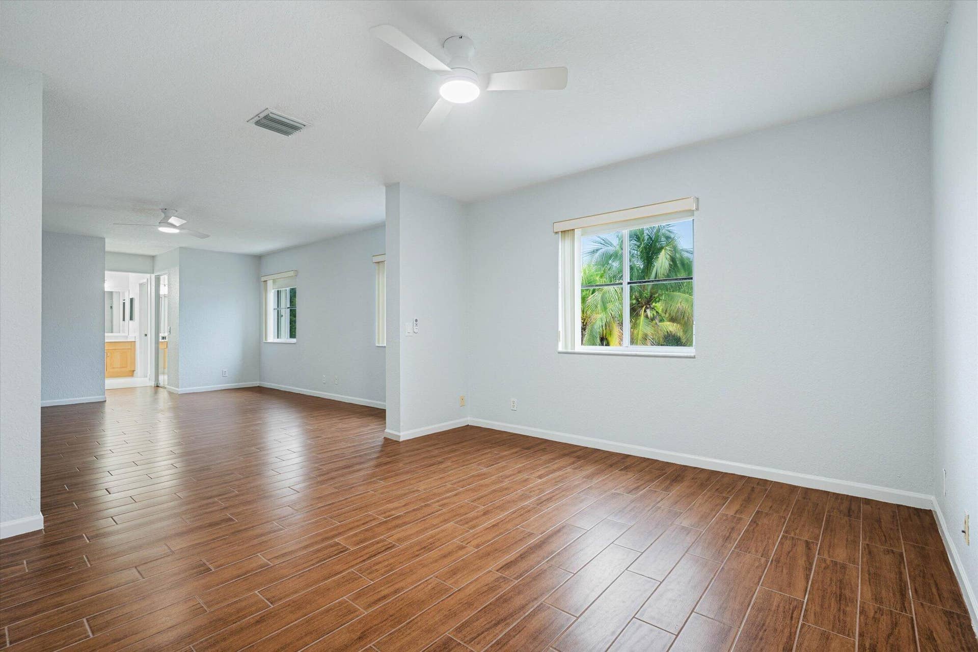 890 HAWTHORN Terrace, Weston, Weston, FL 33327 32-890 Hawthorn Terrace, Weston-33