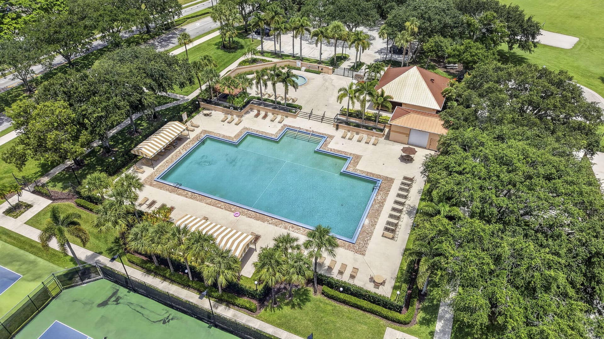 2624 Mohawk Circle, West Palm Beach, FL 33409 Perini Park