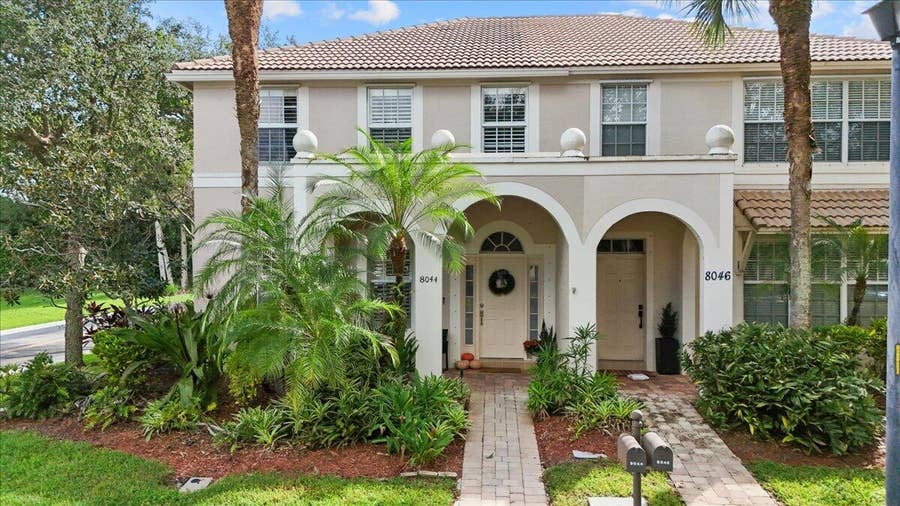 Property photo for 8044 Murano Circle, Palm Beach Gardens, FL