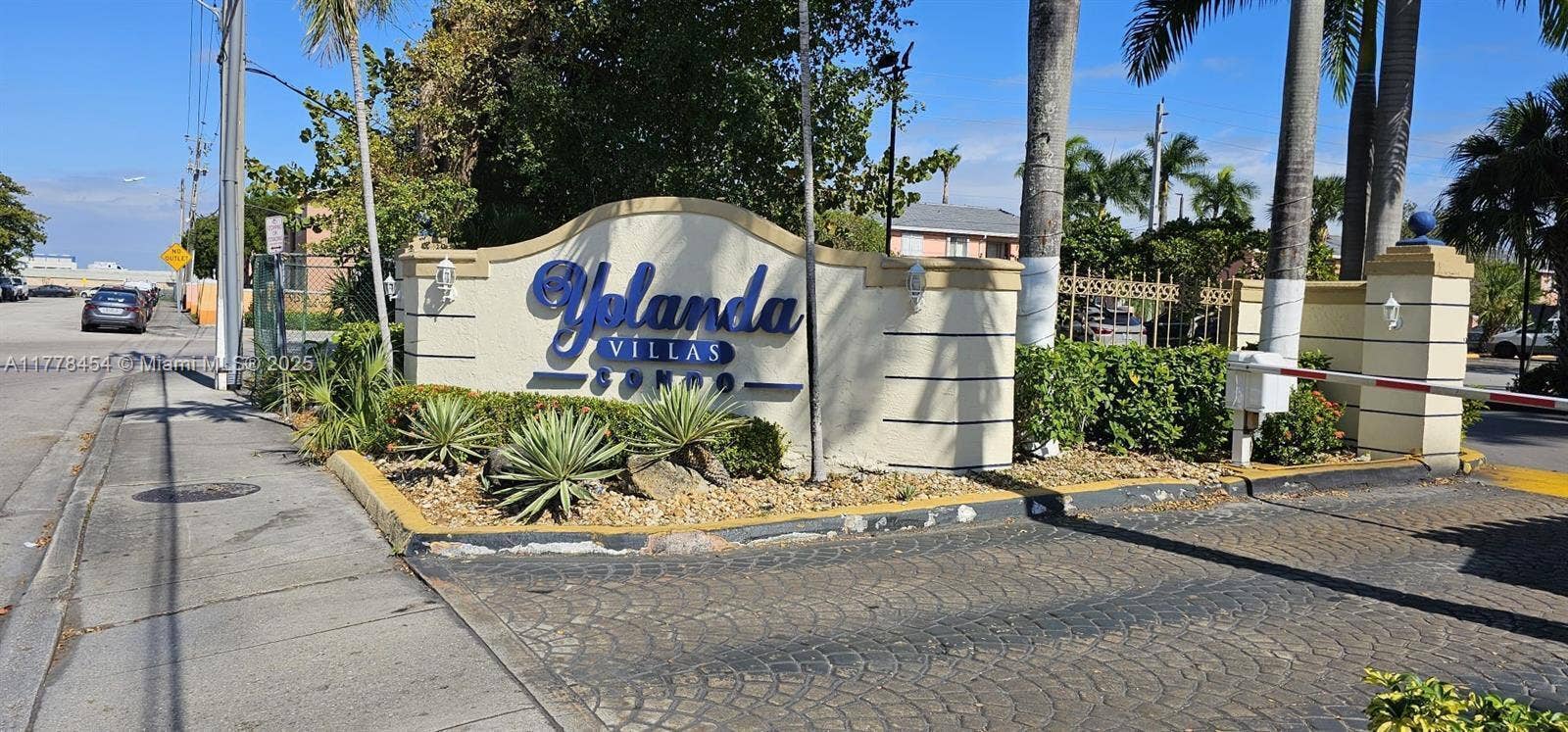 801 NW 47th Avenue, #120w, Miami, Miami, FL 33126 PHOTO-2025-09-17-20-15-51
