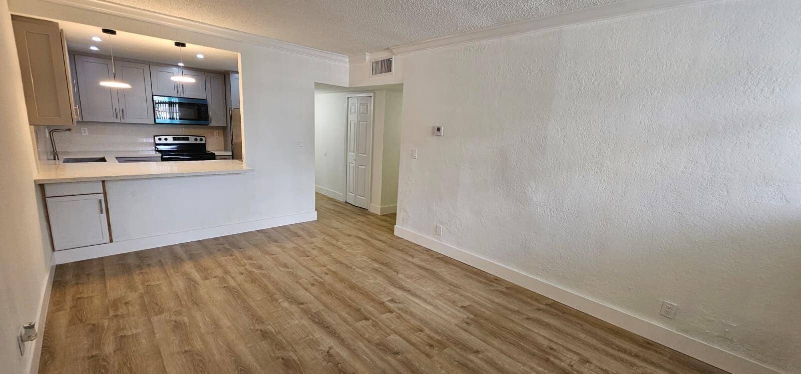 801 NW 47th Avenue, #120w, Miami, Miami, FL 33126 PHOTO-2025-09-17-20-14-10