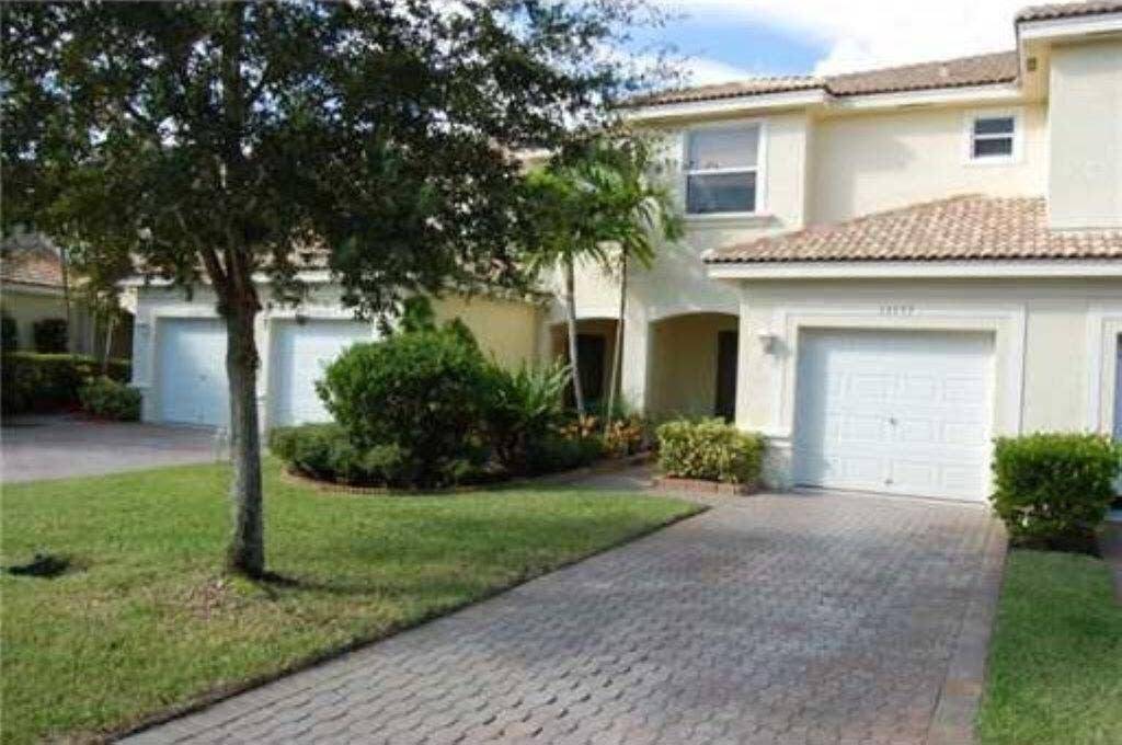 13377 Georgian Court, Wellington, FL 33414 3