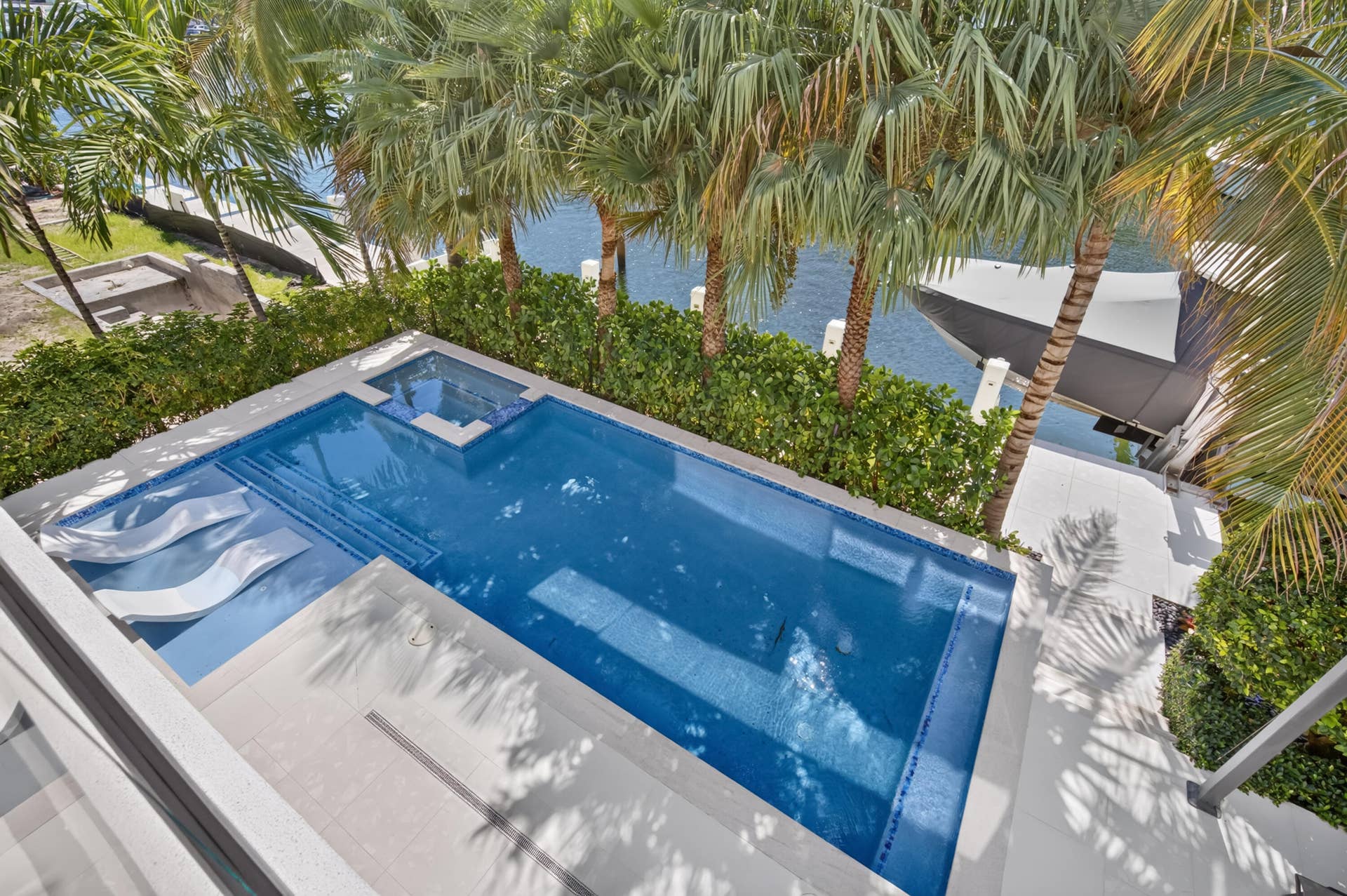 1736 SE 14TH Street, Fort Lauderdale, Fort Lauderdale, FL 33316 LVS - Villa Jade-95
