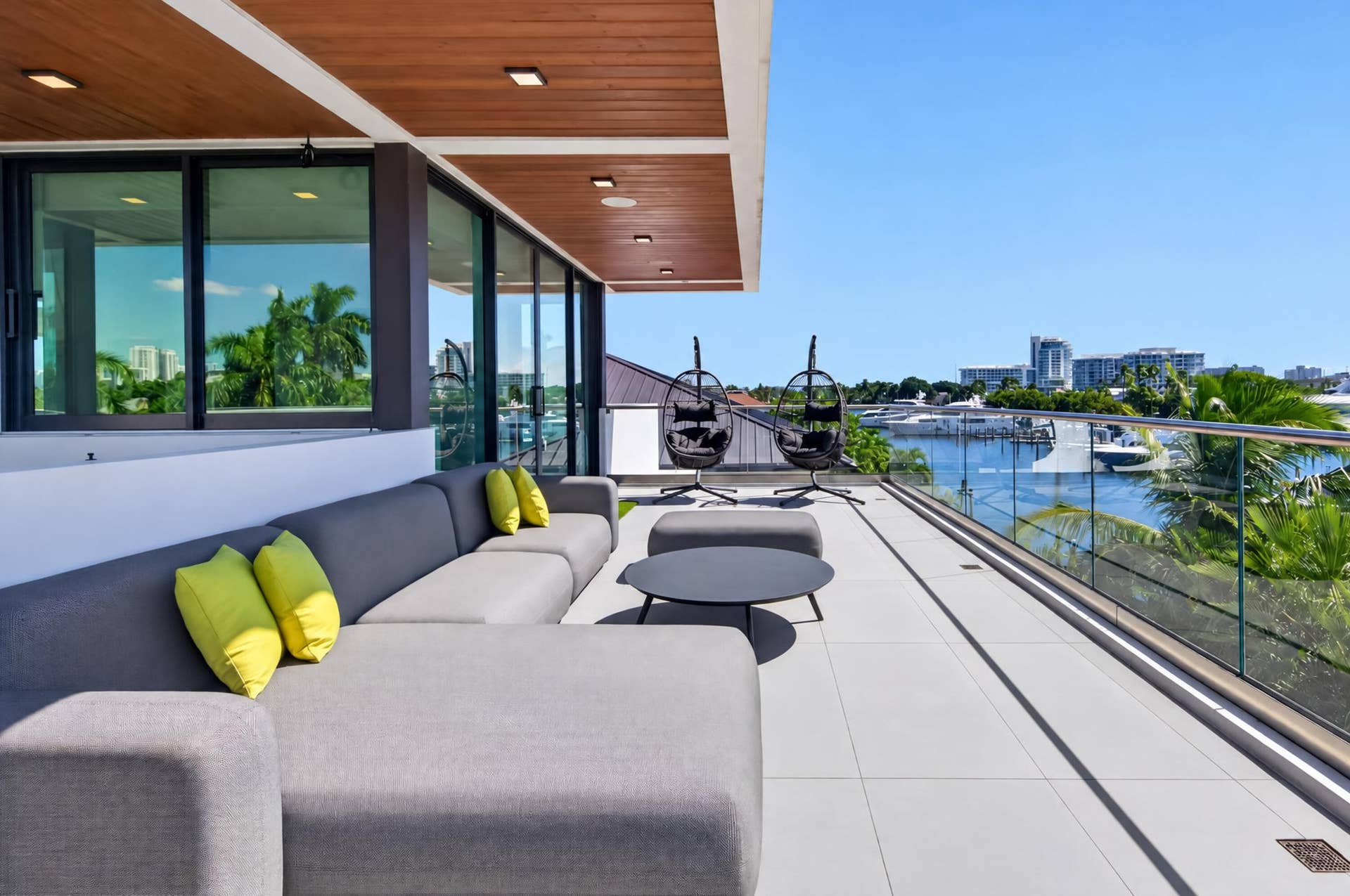 1736 SE 14TH Street, Fort Lauderdale, Fort Lauderdale, FL 33316 LVS - Villa Jade-40