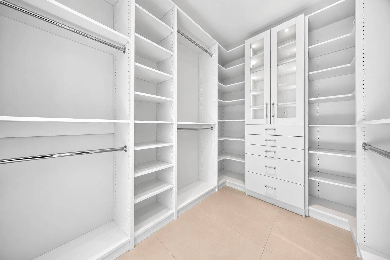 1736 SE 14TH Street, Fort Lauderdale, Fort Lauderdale, FL 33316 LVS - Villa Jade-76 cleared