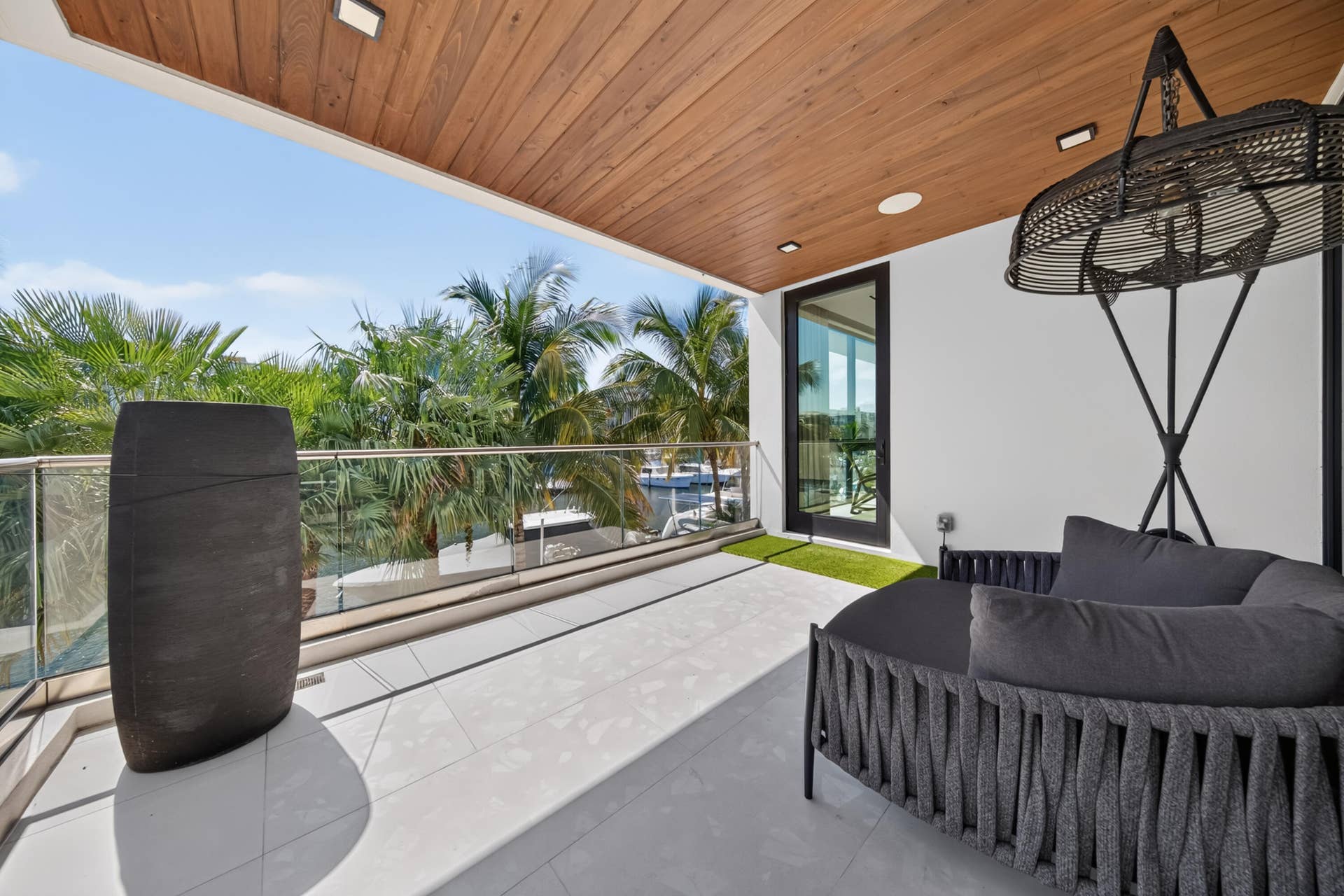 1736 SE 14TH Street, Fort Lauderdale, Fort Lauderdale, FL 33316 LVS - Villa Jade-91