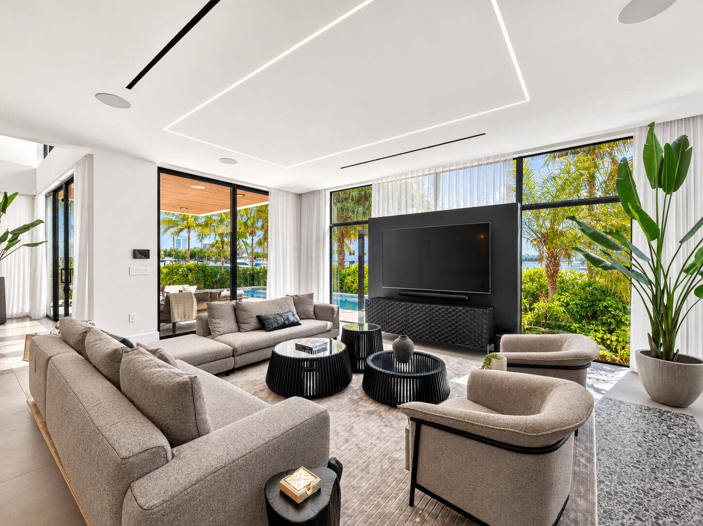 1736 SE 14TH Street, Fort Lauderdale, Fort Lauderdale, FL 33316 16