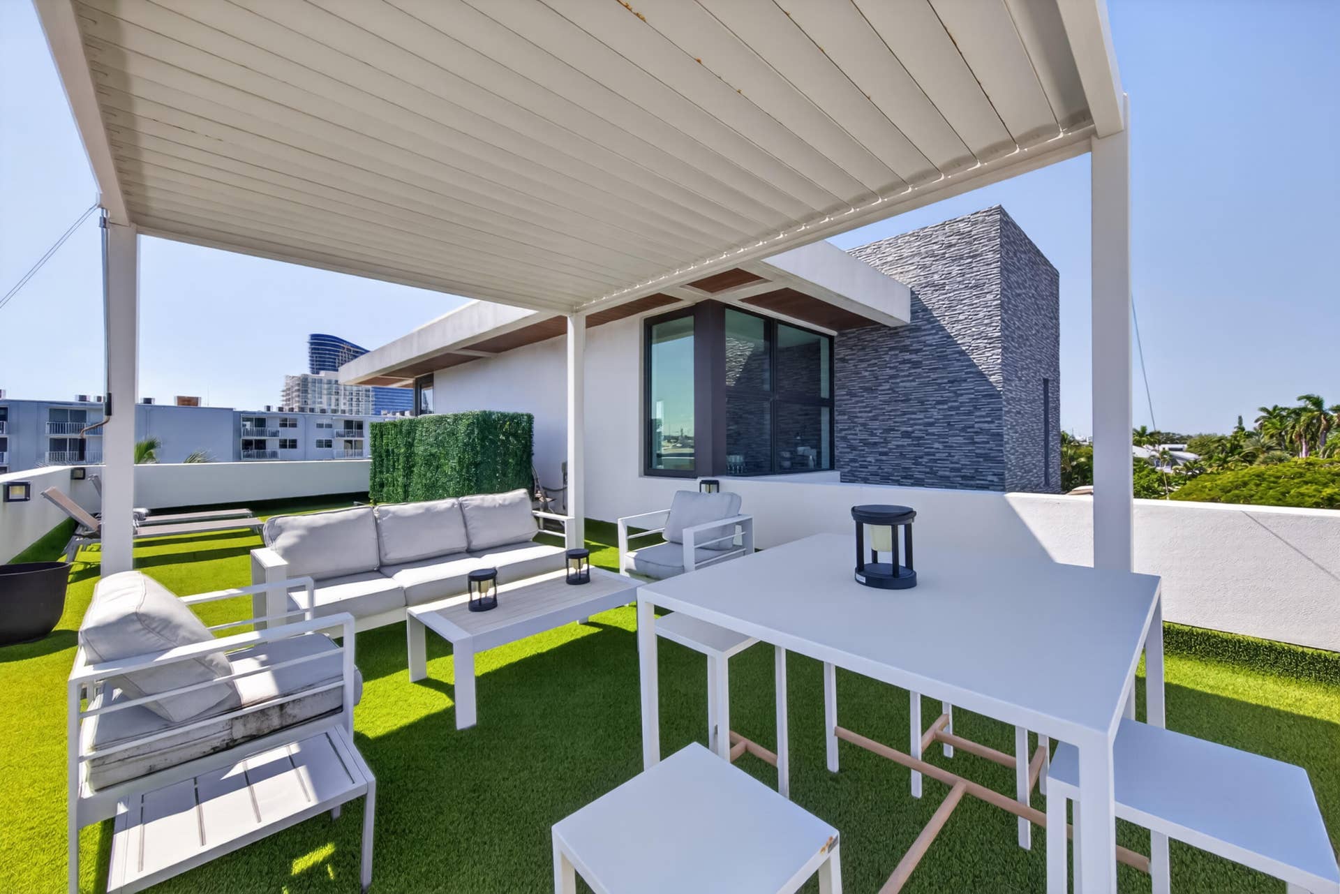 1736 SE 14TH Street, Fort Lauderdale, Fort Lauderdale, FL 33316 LVS - Villa Jade-57