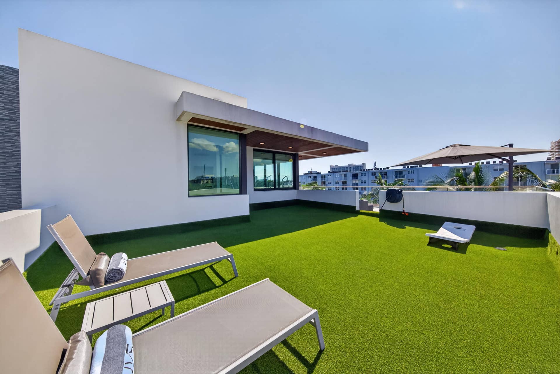 1736 SE 14TH Street, Fort Lauderdale, Fort Lauderdale, FL 33316 LVS - Villa Jade-49