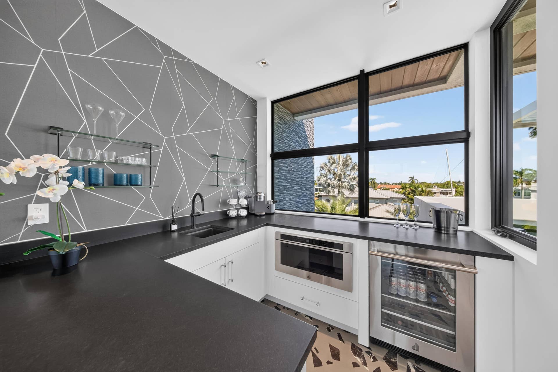 1736 SE 14TH Street, Fort Lauderdale, Fort Lauderdale, FL 33316 LVS - Villa Jade-27