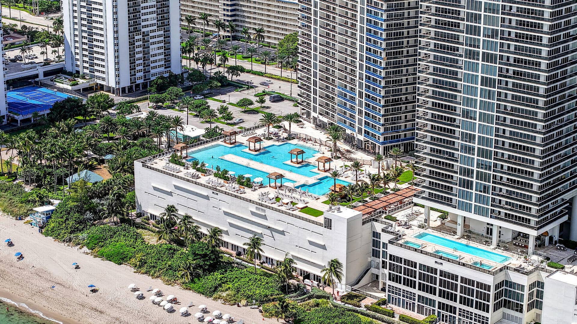 1800 S Ocean Drive, #806, Hallandale Beach, FL 33009 Barbuzzi 42 -web-or-mls-DJI_202610071218
