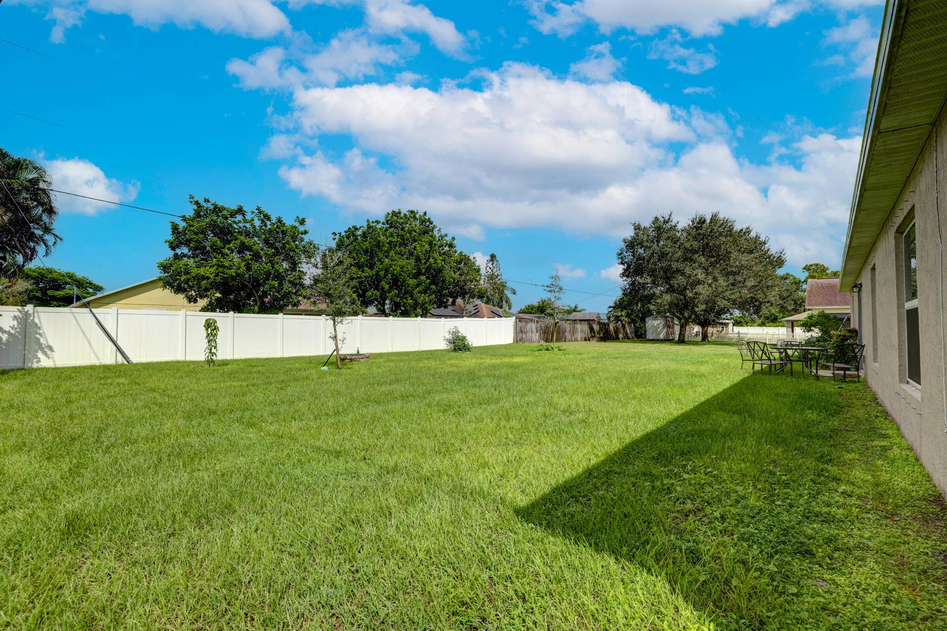 917 SE CARAVAN Avenue, Port St Lucie, FL 34983 33_632a8227_28_29_30_31