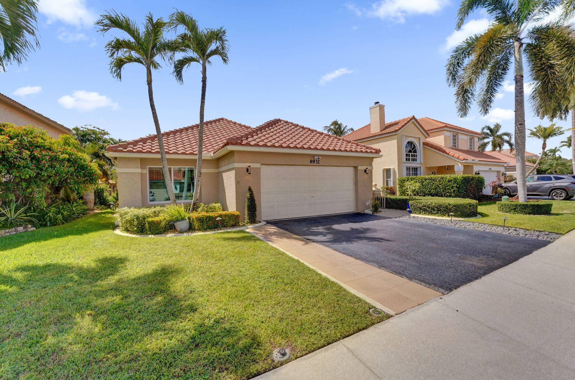 8932 S LAKE PARK Circle S, Davie, FL 33328 3-web-or-mls-DSC04587