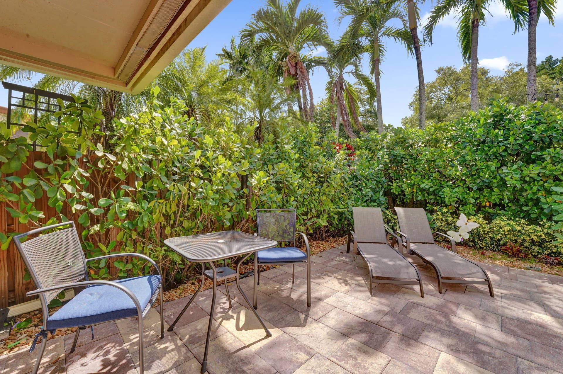 8932 S LAKE PARK Circle S, Davie, FL 33328 68-web-or-mls-DSC04785