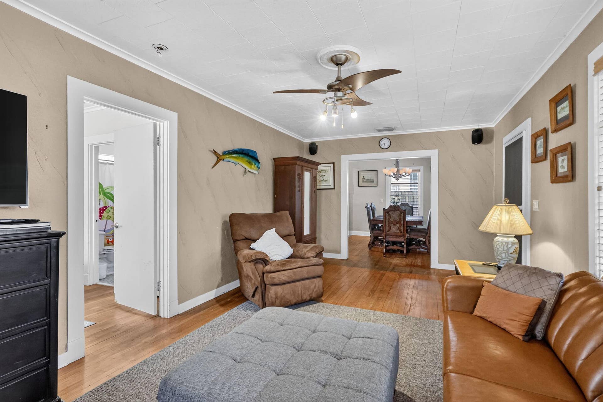 209 S Palmway, Lake Worth Beach, FL 33460 Living Room 4