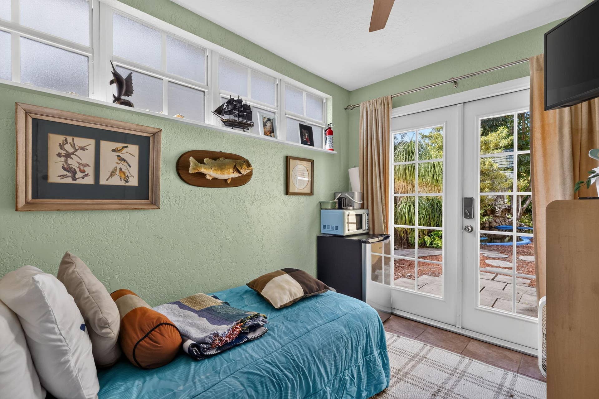 209 S Palmway, Lake Worth Beach, FL 33460 Office 3rd Bedroom