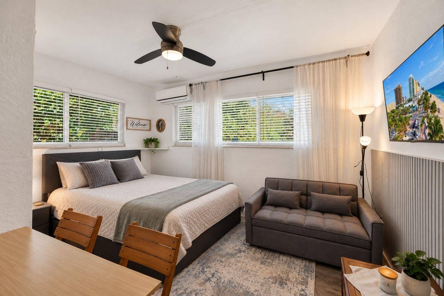 115 SE 2ND Street, #1, Dania Beach, FL 33004 25-web-or-mls-Studio 2