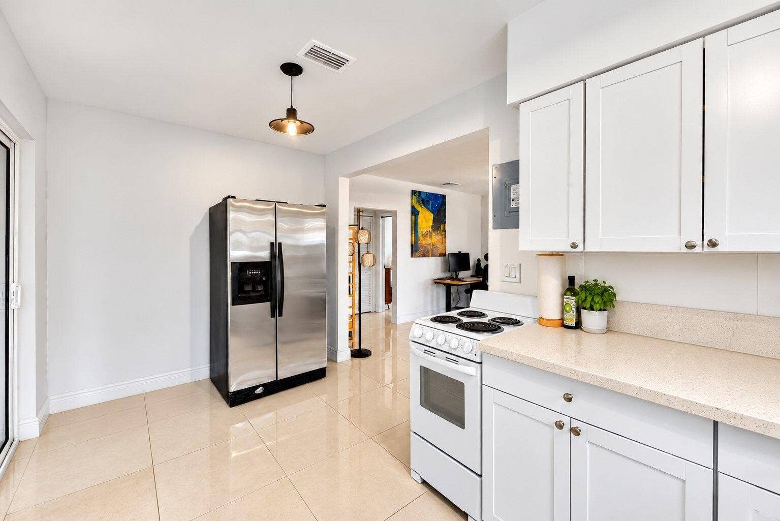 115 SE 2ND Street, #1, Dania Beach, FL 33004 13-web-or-mls-Kitchen 2