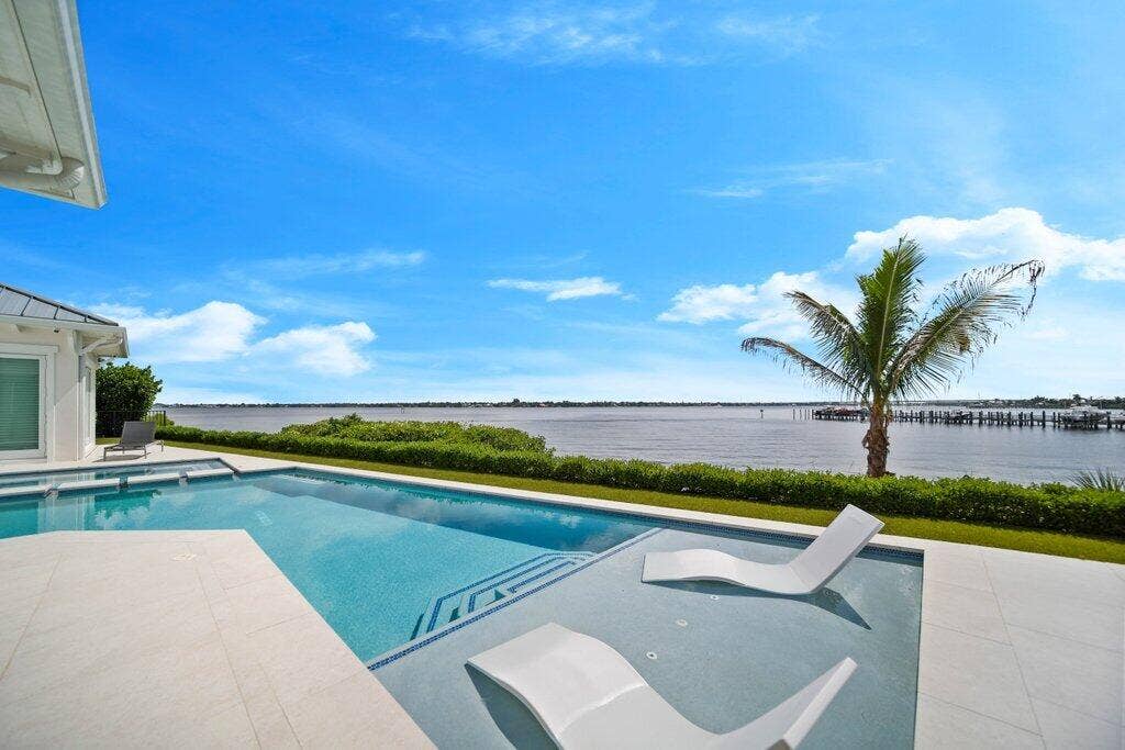 2842 SW RIVERS END Way, Palm City, FL 34990 outdoorliving9.jpg-SMALL