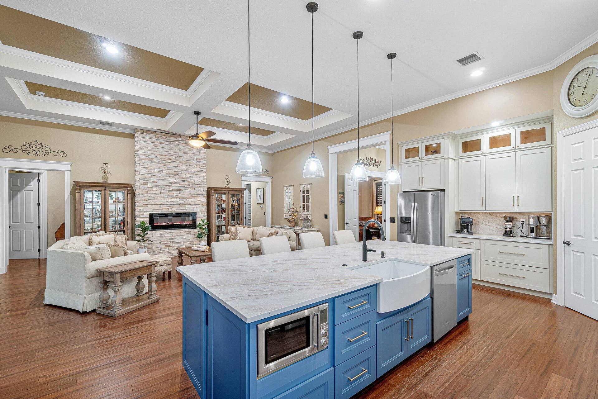 4205 Siena Circle, Wellington, FL 33414 018-4205SienaCircle-Wellington-FL-33414-
