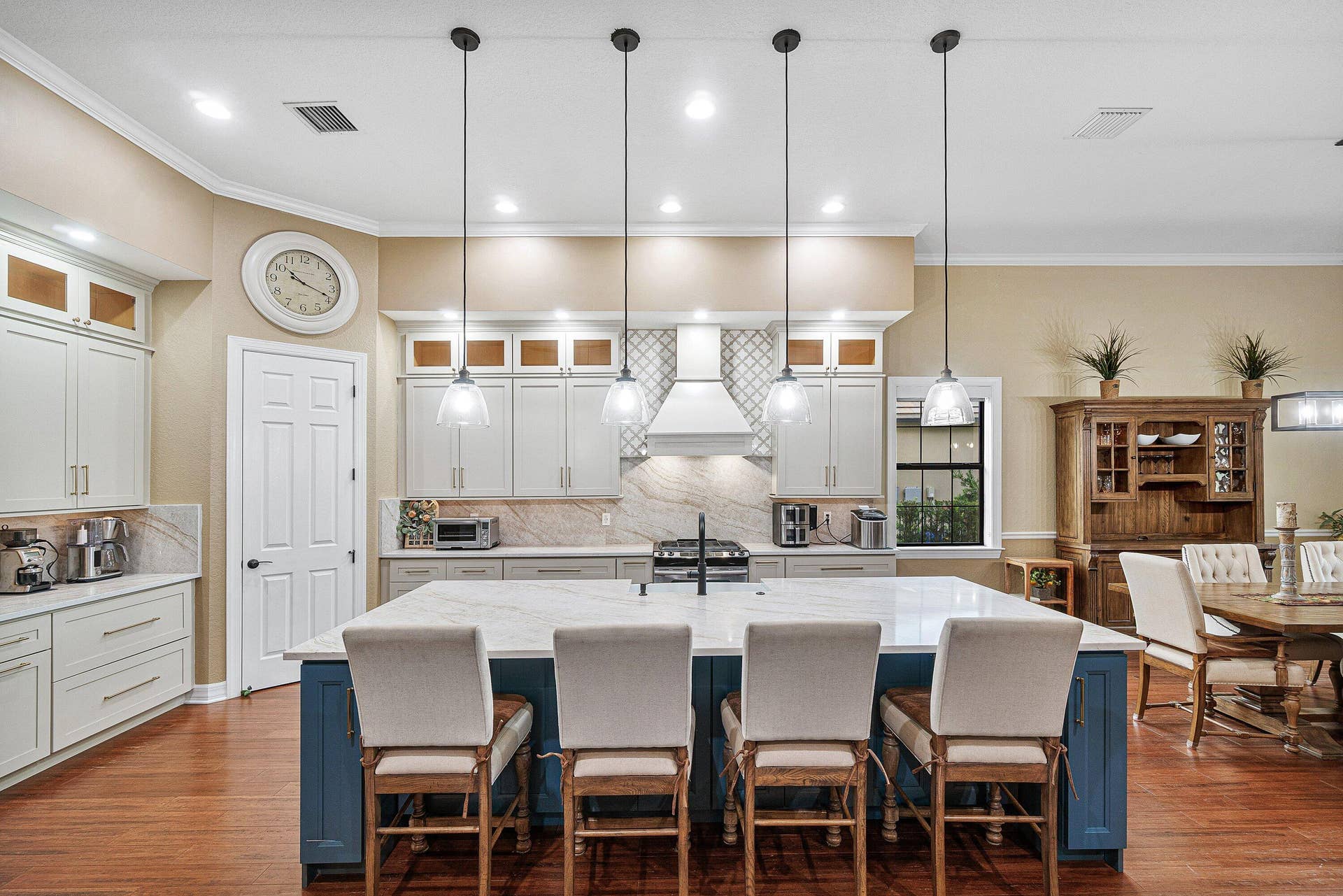 4205 Siena Circle, Wellington, FL 33414 012-4205SienaCircle-Wellington-FL-33414-