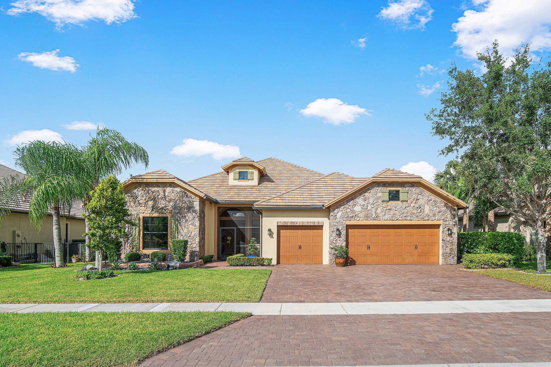 4205 Siena Circle, Wellington, FL 33414 001-4205SienaCircle-Wellington-FL-33414-