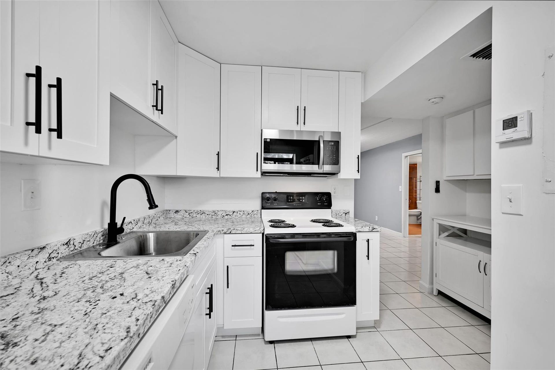 109 Gardens Drive, #103, Pompano Beach, FL 33069 Photo 11