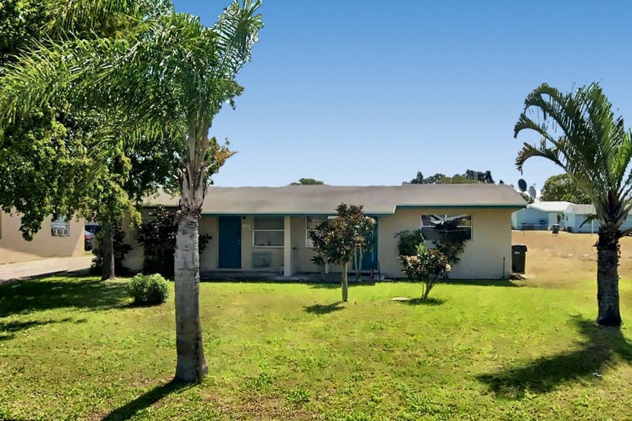 Property photo for 127 NW 13TH Avenue, Delray Beach, FL