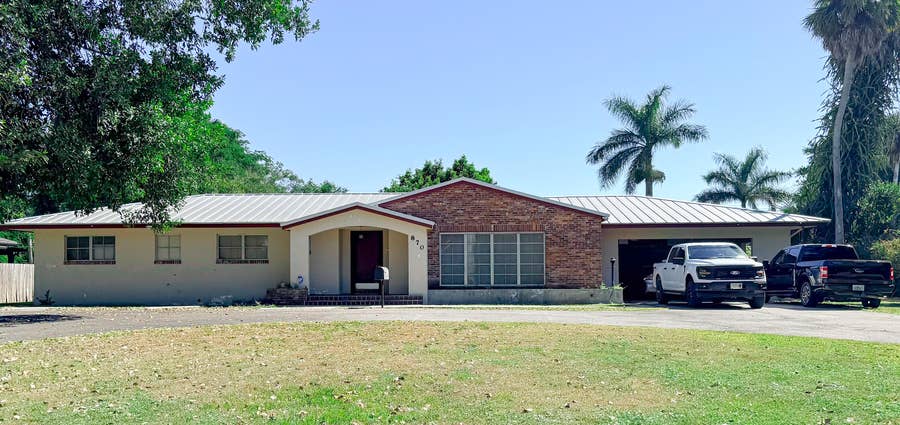 Property photo for 870 E Main Street, Pahokee, FL