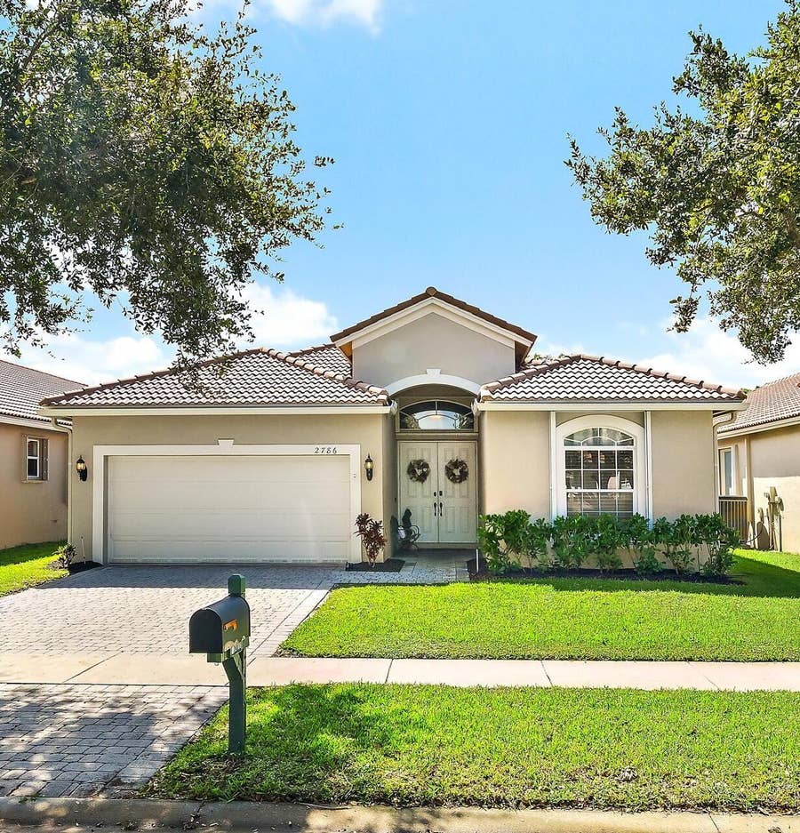 Property photo for 2786 SE STONEBRIAR Way, #2786, Stuart, FL
