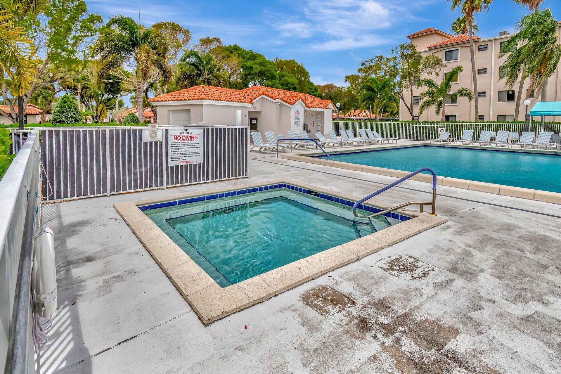 6235 Kings Gate Circle, Delray Beach, FL 33484 24_HP_Poolside_spa