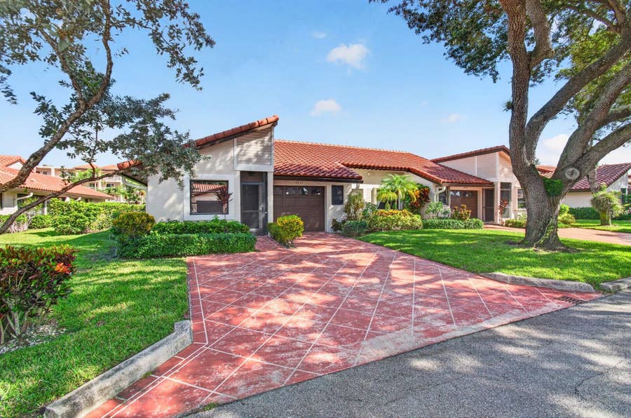 Property photo for 6235 Kings Gate Circle, Delray Beach, FL